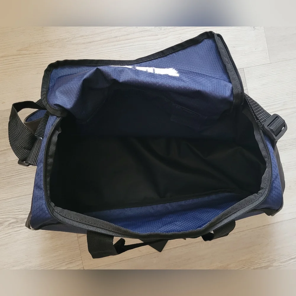 Adidas Men's Blue Sports Bag- Duffel Men's Navy New with Tags